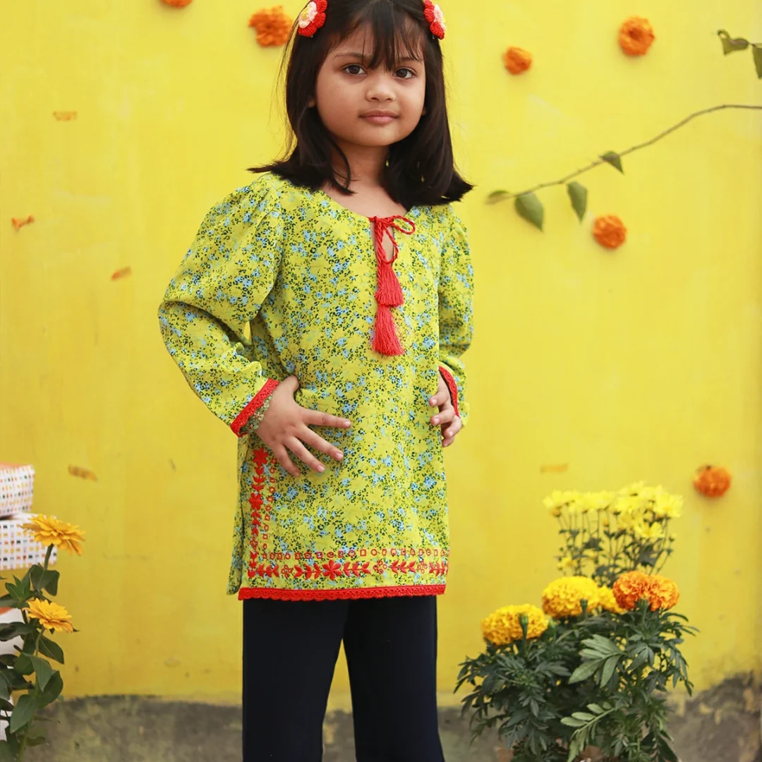 Tiya Pakhi Salwar Kameez